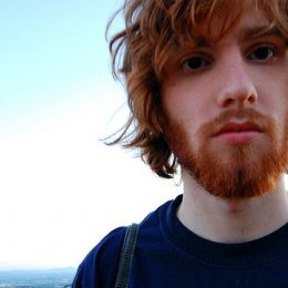 Скромный адекватный парень-девственник ищет девушку для секса в Екатеринбурге