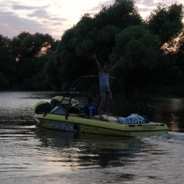 Симпатичный парень ищет девушку из Москвы для секса без обязательств Симпатичный парень ищет девушку из Москвы для секса без обязательств